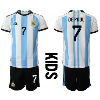 Dres Argentina Rodrigo de Paul #7 Domaci za djecu SP 2022 Kratak Rukav (+ kratke hlače)